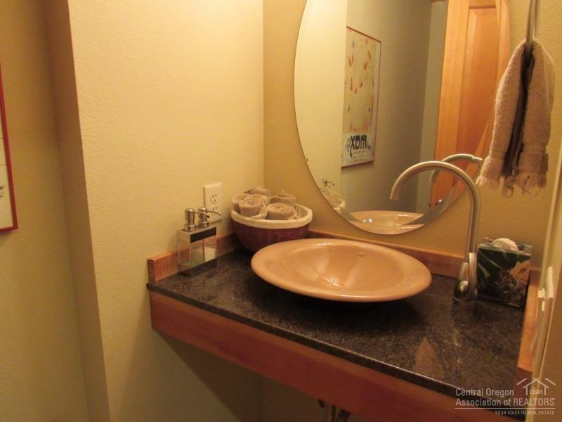 Skyliner Summit - Residential