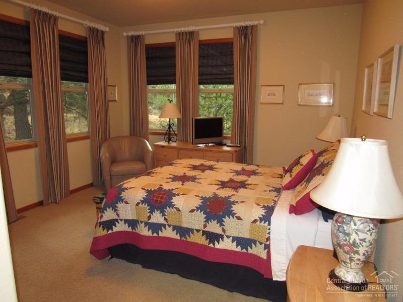 Skyliner Summit - Residential