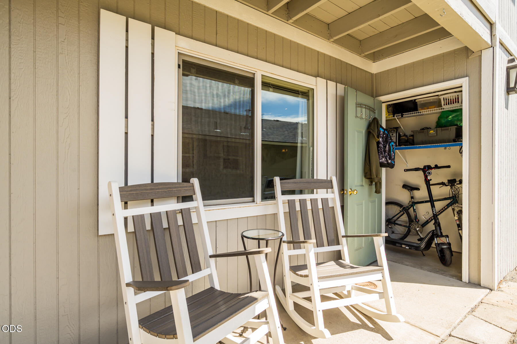 1527 NW Juniper Street APT 2