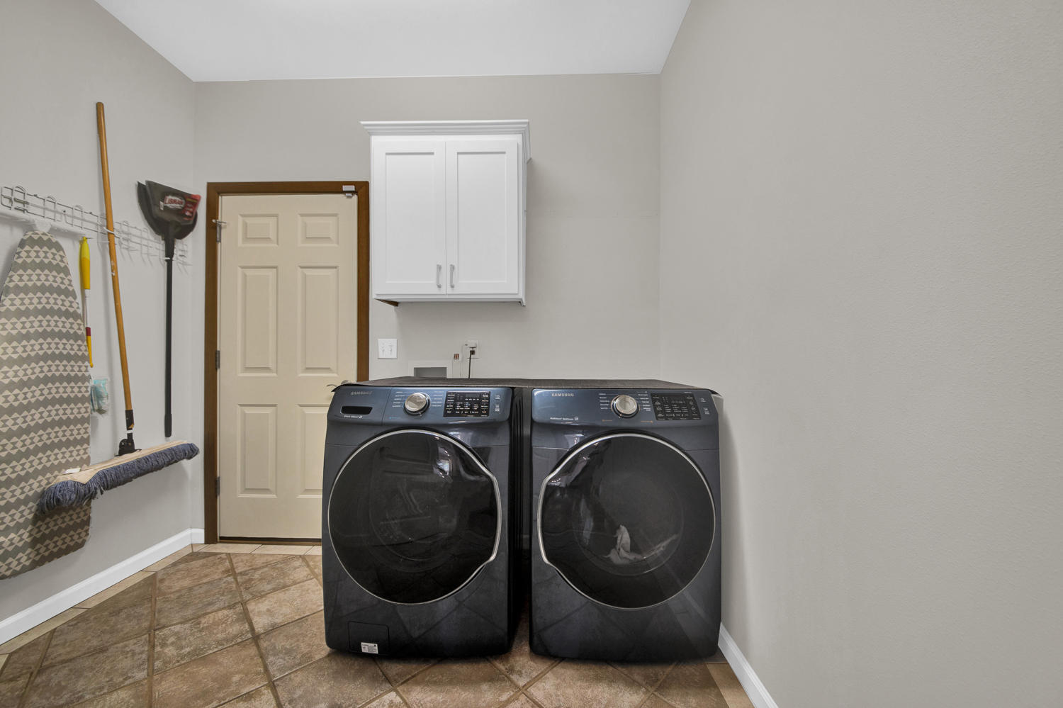 Cascade West - Residential