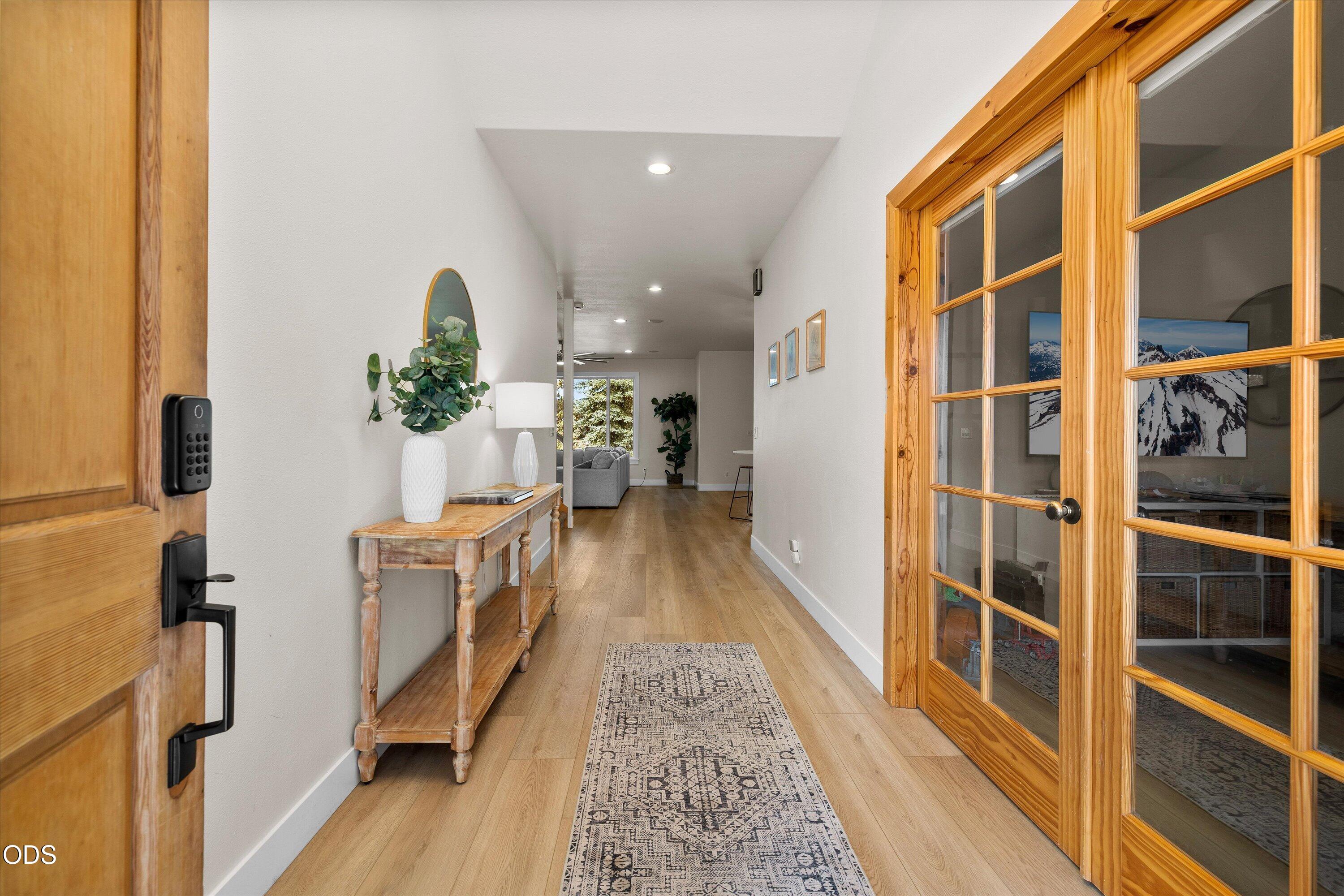 2048 NE Cradle Mountain Way