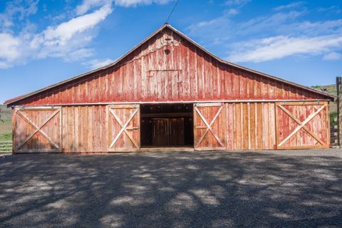 Tiny photo for 53232 Upper Rhea Creek Road, Heppner, OR 97836 (MLS # 220221822)