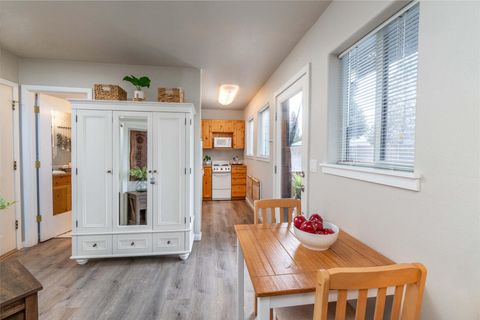 Tiny photo for 56856 Enterprise Drive #A5, Sunriver, OR 97707 (MLS # 220212529)