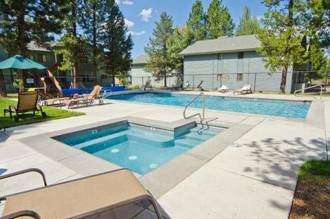 Tiny photo for 56856 Enterprise Drive #A5, Sunriver, OR 97707 (MLS # 220212529)