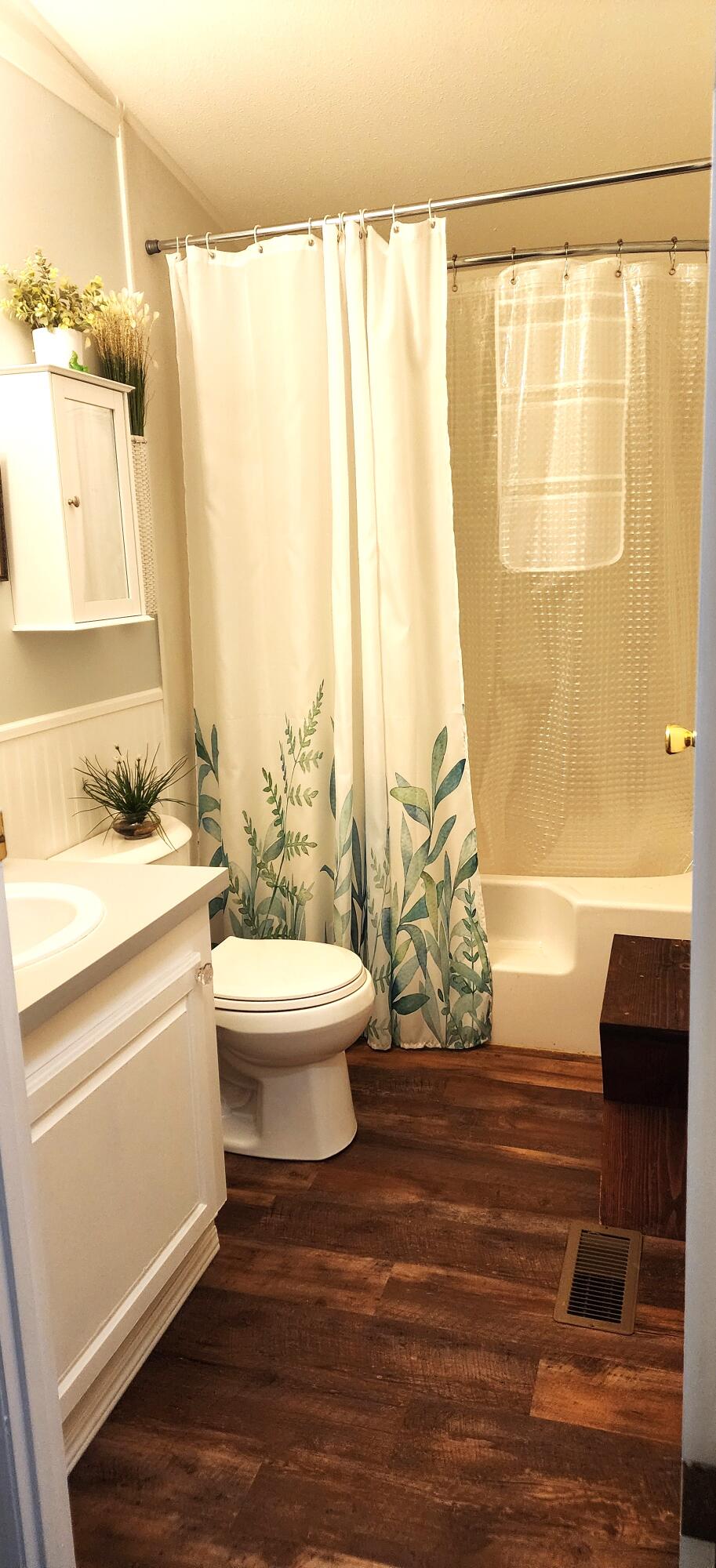 Fox Hills - Residential