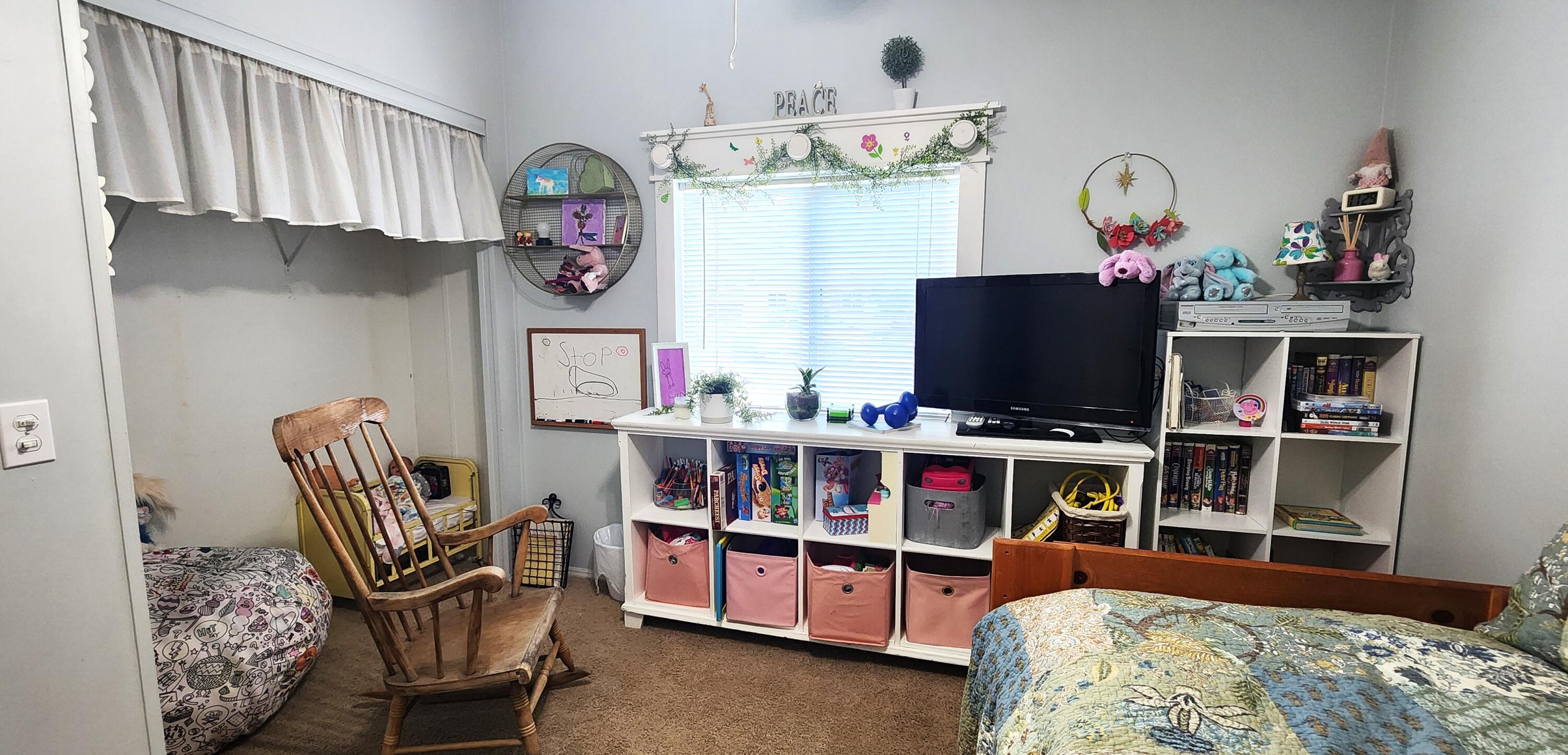 Fox Hills - Residential