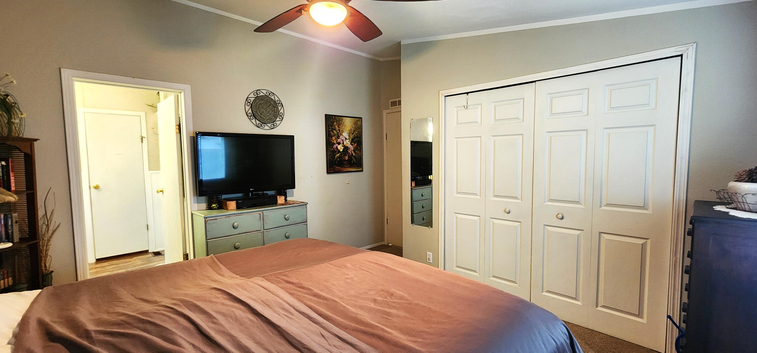 Fox Hills - Residential