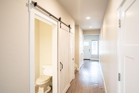 Tiny photo for 2755 SW Greens Boulevard #APT 3, Redmond, OR 97756 (MLS # 220212203)