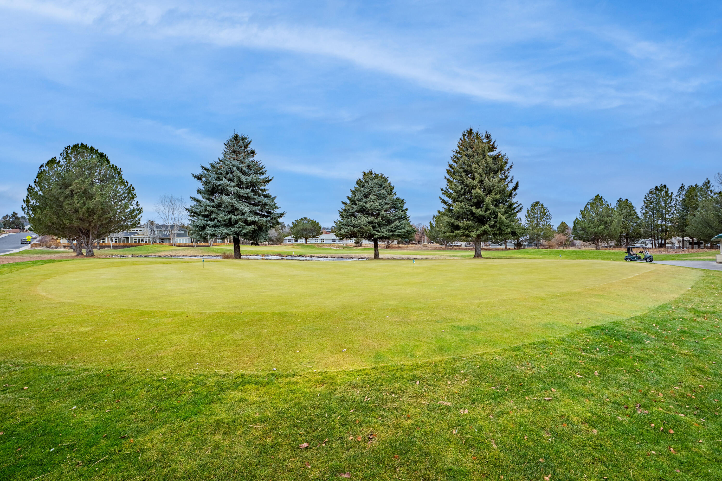 Links Condominiums At The Greens - Residential