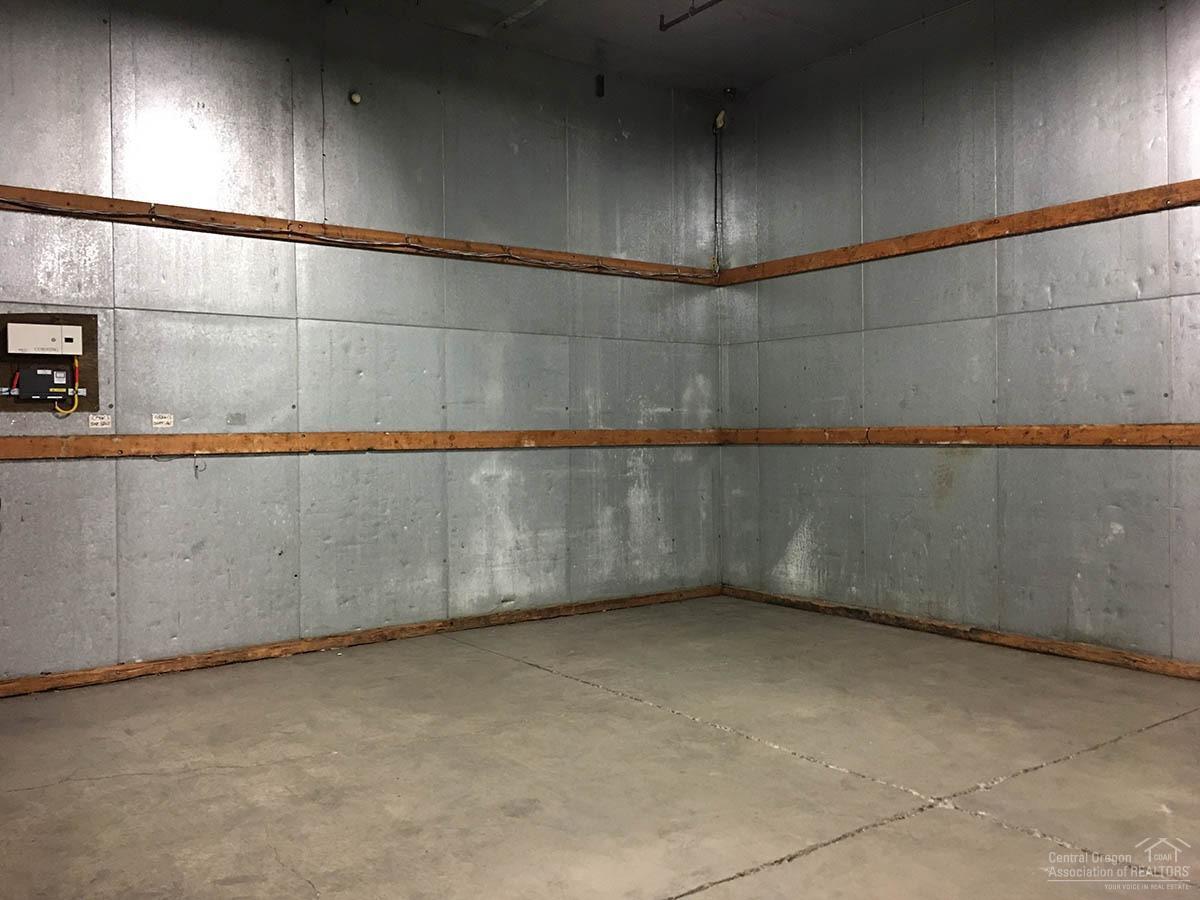 CLAB - Commercial Lease