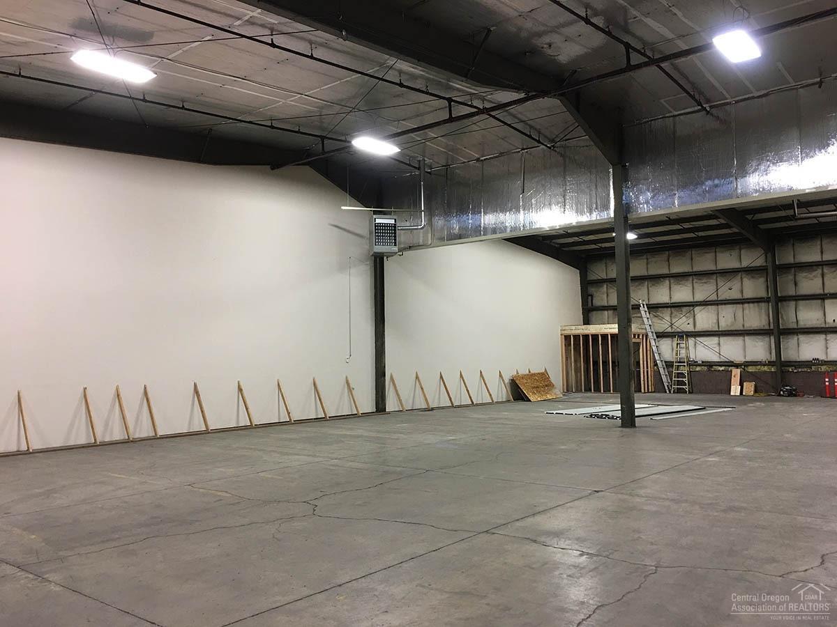 CLAB - Commercial Lease