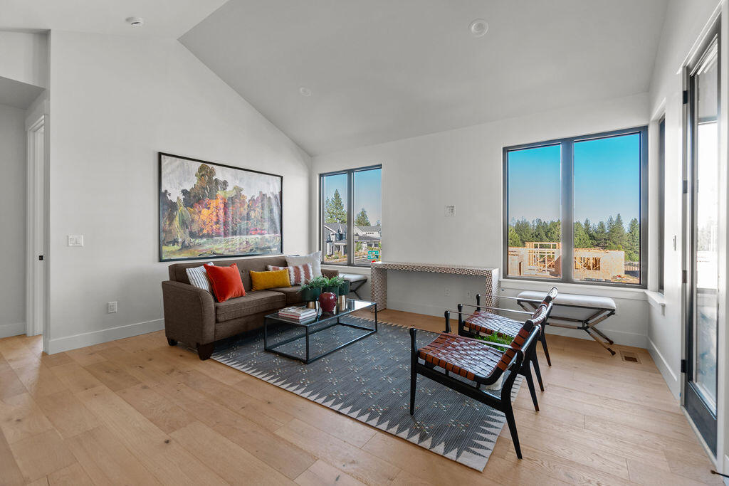 Discovery West Phase 4 - Residential