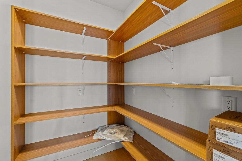 Discovery West Phase 4 - Residential