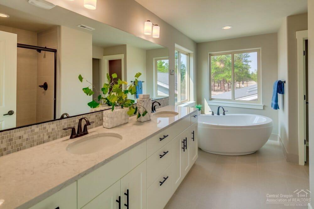 Triple Ridge - Residential