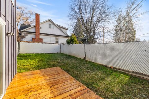 Tiny photo for 1545 N Eldorado Avenue, Klamath Falls, OR 97601 (MLS # 220213515)