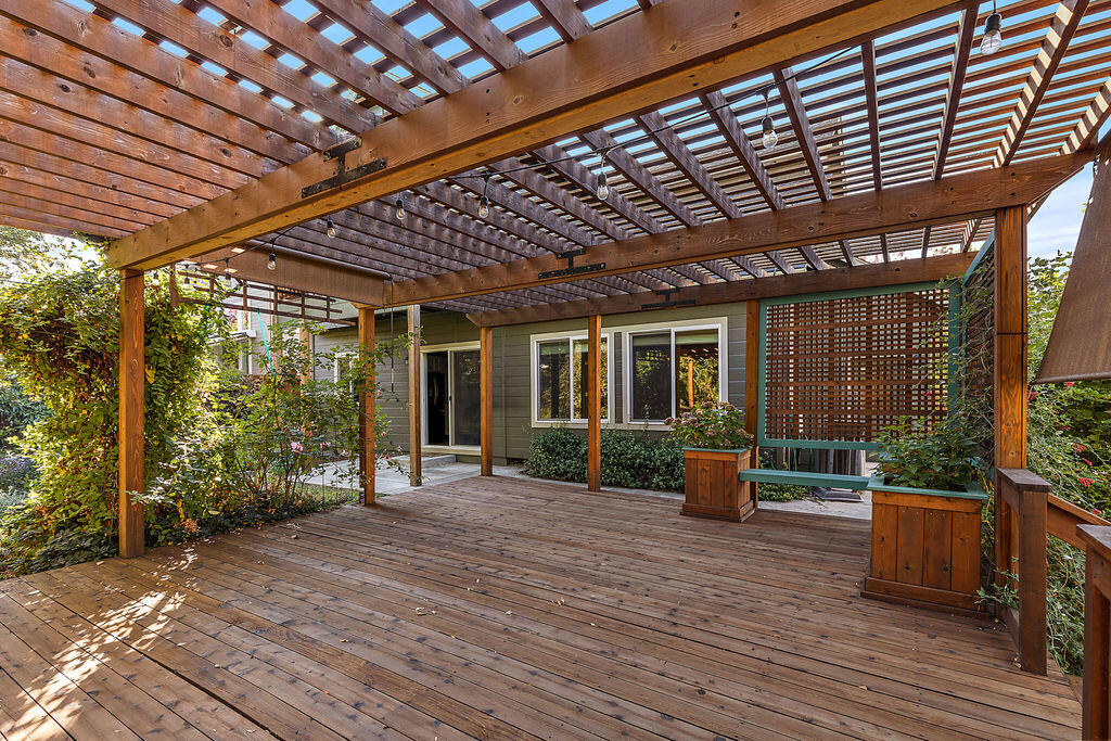 Hillcrest Meadows Subdivision - Residential