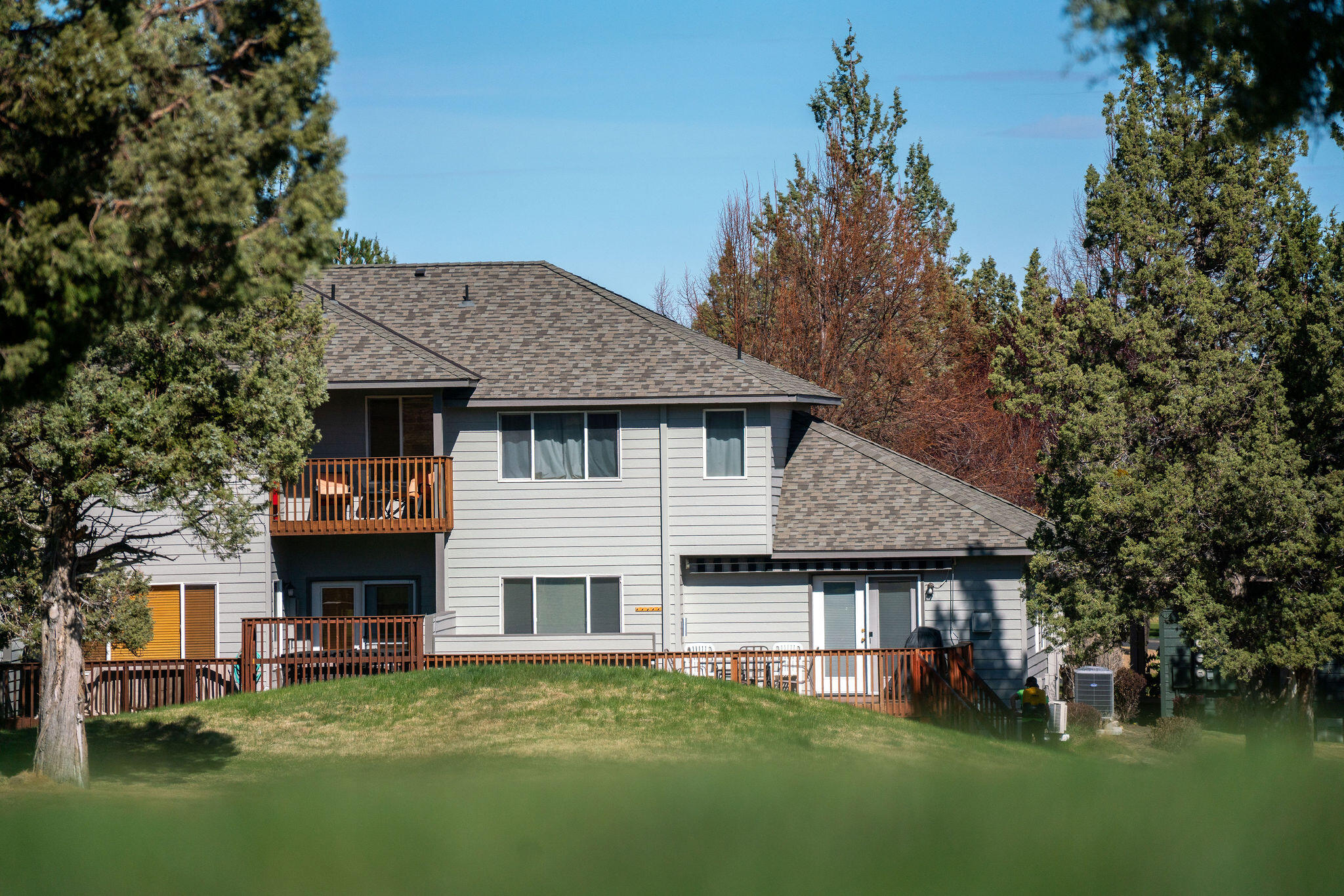 1125 Golden Pheasant Drive