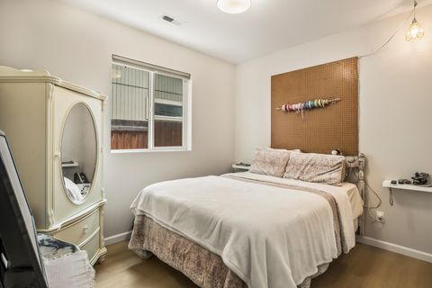 Tiny photo for 2745 NE Aldrich Avenue, Bend, OR 97701 (MLS # 220217071)