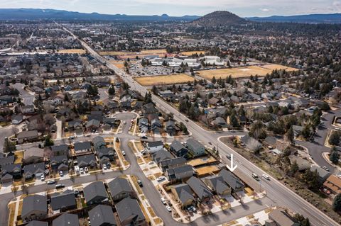 Tiny photo for 2745 NE Aldrich Avenue, Bend, OR 97701 (MLS # 220217071)