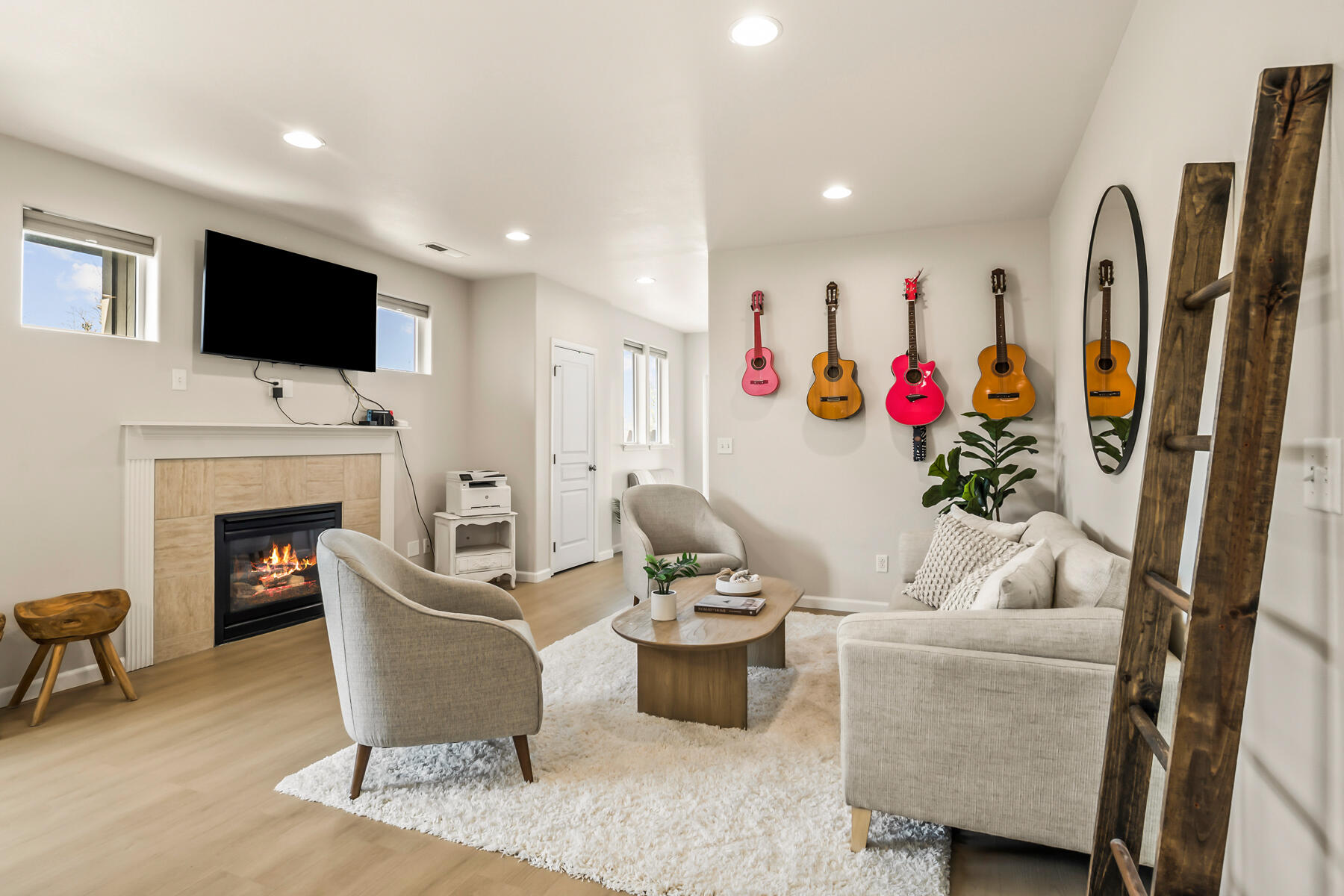 2745 NE Aldrich Avenue