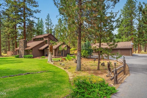 Tiny photo for 15704 Tumble Weed Turn, Sisters, OR 97759 (MLS # 220224154)