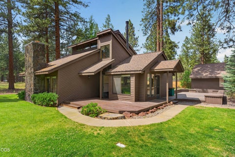 Tiny photo for 15704 Tumble Weed Turn, Sisters, OR 97759 (MLS # 220224154)