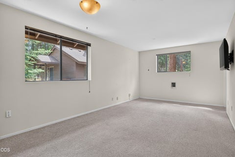 Tiny photo for 15704 Tumble Weed Turn, Sisters, OR 97759 (MLS # 220224154)