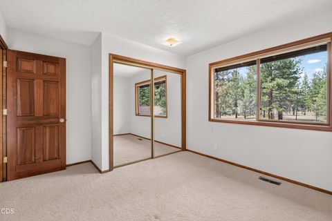 Tiny photo for 15704 Tumble Weed Turn, Sisters, OR 97759 (MLS # 220224154)
