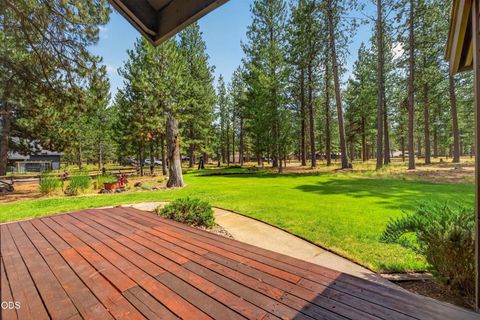 Tiny photo for 15704 Tumble Weed Turn, Sisters, OR 97759 (MLS # 220224154)