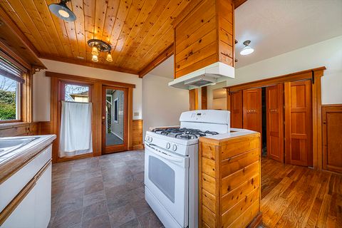 Tiny photo for 126 Nursery Street, Ashland, OR 97520 (MLS # 220212695)