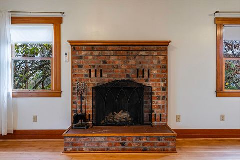 Tiny photo for 126 Nursery Street, Ashland, OR 97520 (MLS # 220212695)