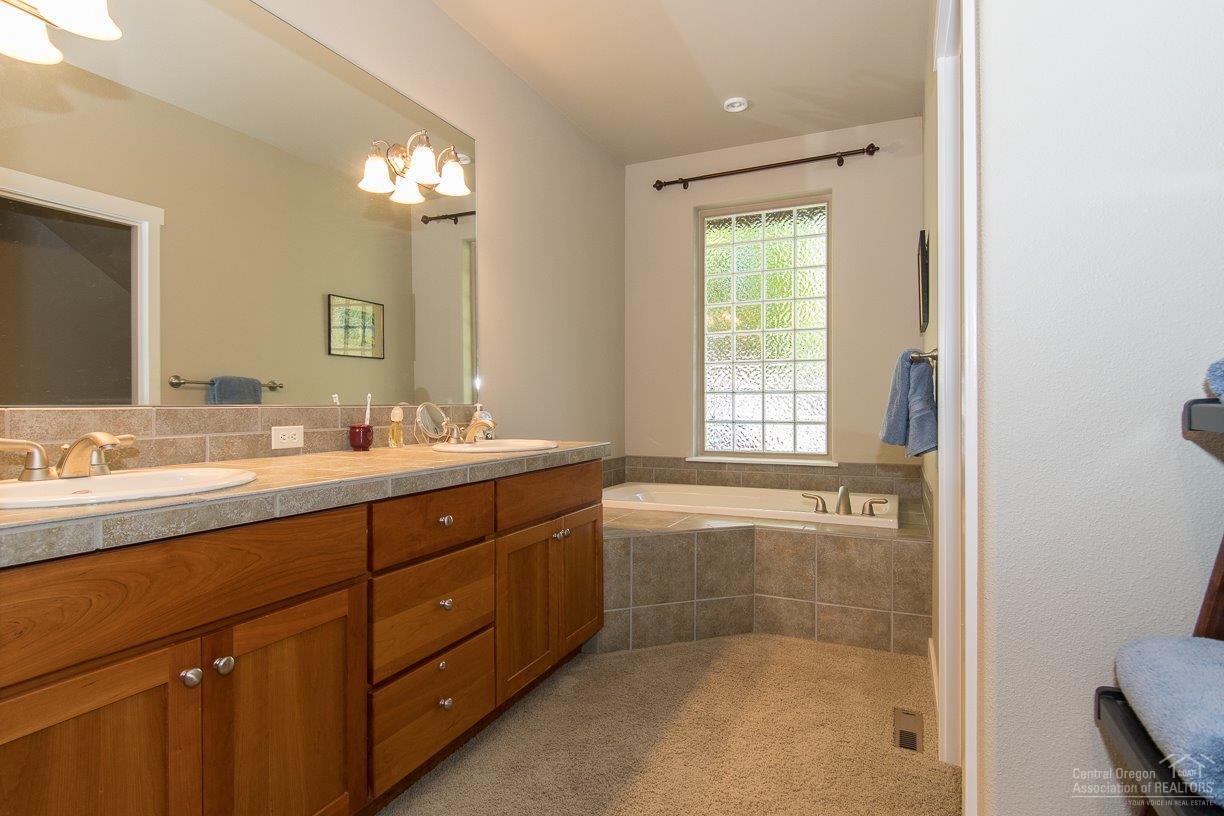 Eagle Crest - Residential