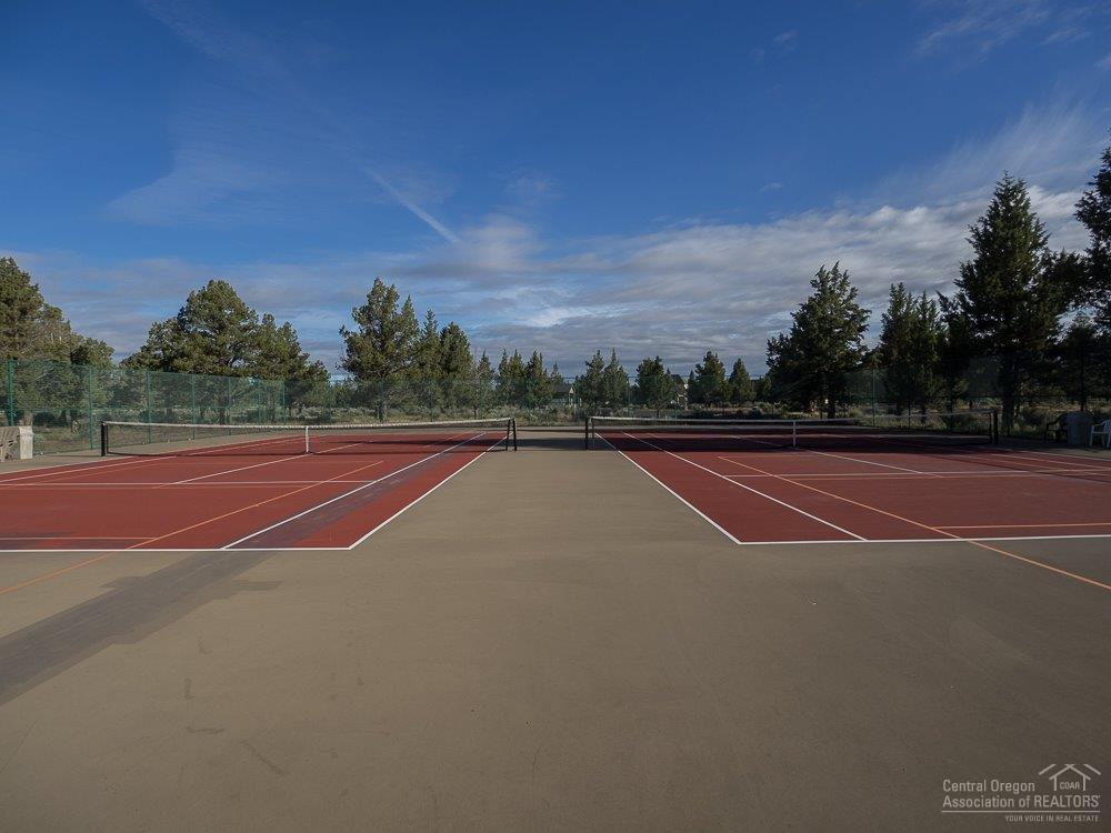 Eagle Crest - Residential