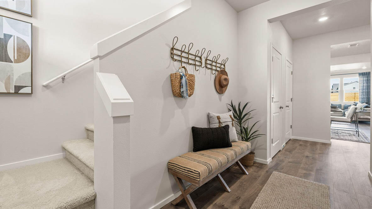 61143 Splendor Lane