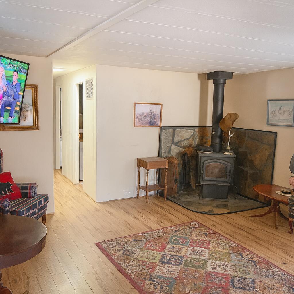 66945 Central Street