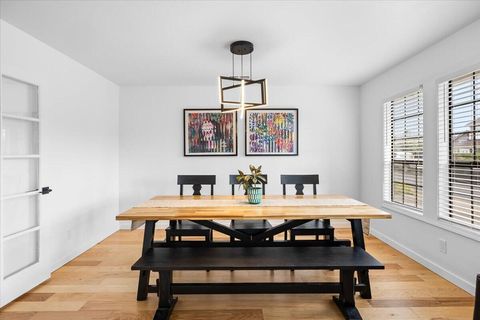 Tiny photo for 2921 Amblegreen Drive, Medford, OR 97504 (MLS # 220215266)