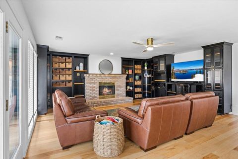 Tiny photo for 2921 Amblegreen Drive, Medford, OR 97504 (MLS # 220215266)