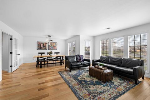 Tiny photo for 2921 Amblegreen Drive, Medford, OR 97504 (MLS # 220215266)