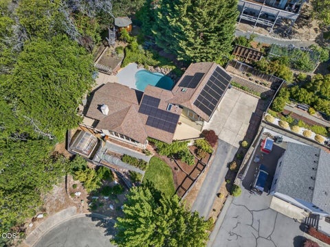 Tiny photo for 1748 NW Crescent Drive, Grants Pass, OR 97526 (MLS # 220222744)