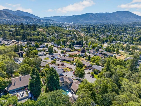 Tiny photo for 1748 NW Crescent Drive, Grants Pass, OR 97526 (MLS # 220222744)