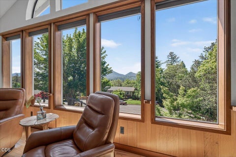 Tiny photo for 1748 NW Crescent Drive, Grants Pass, OR 97526 (MLS # 220222744)
