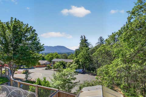 Tiny photo for 1748 NW Crescent Drive, Grants Pass, OR 97526 (MLS # 220222744)
