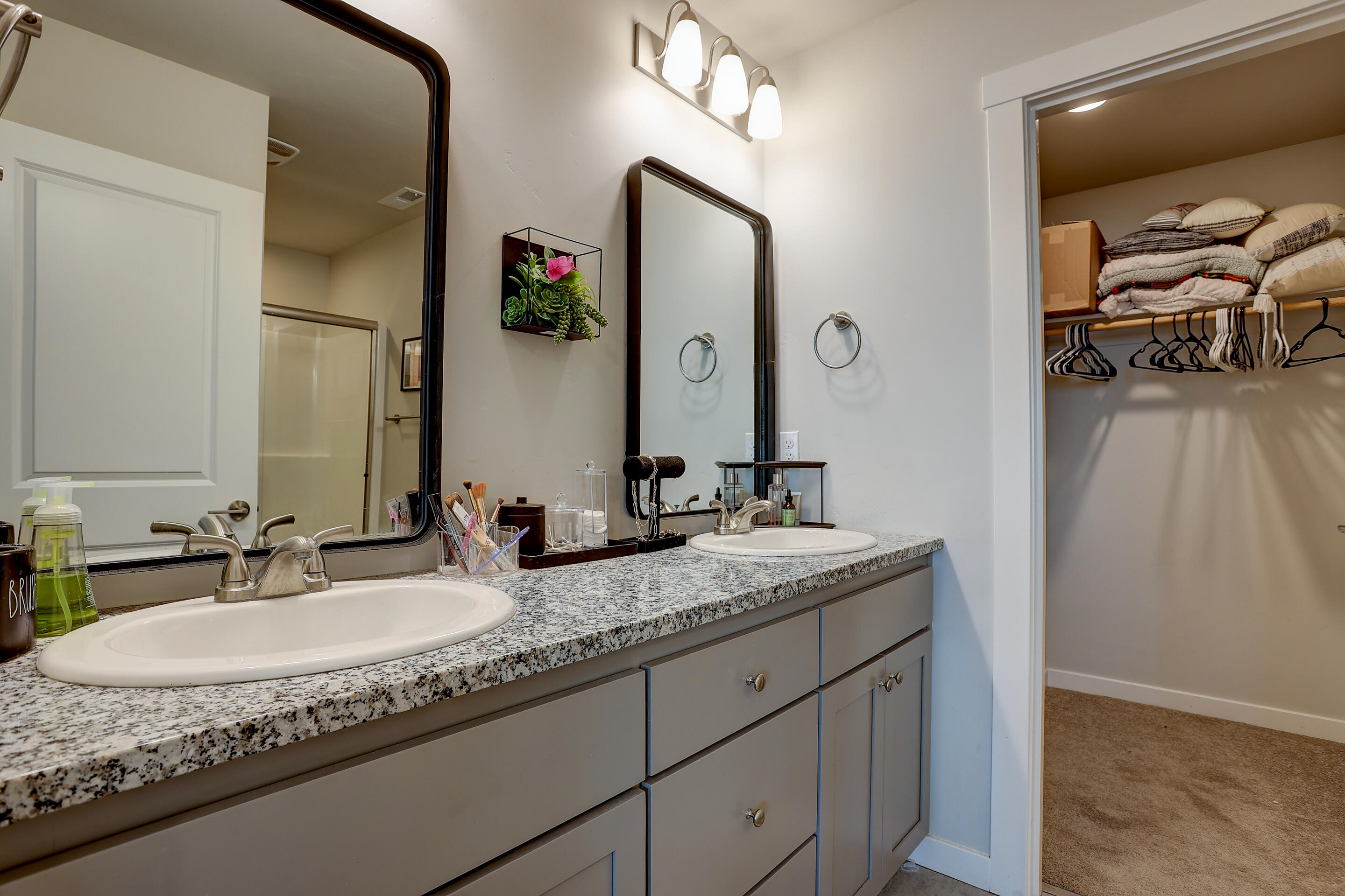 Canyon Ridge Phase 1 and 2 - Residential