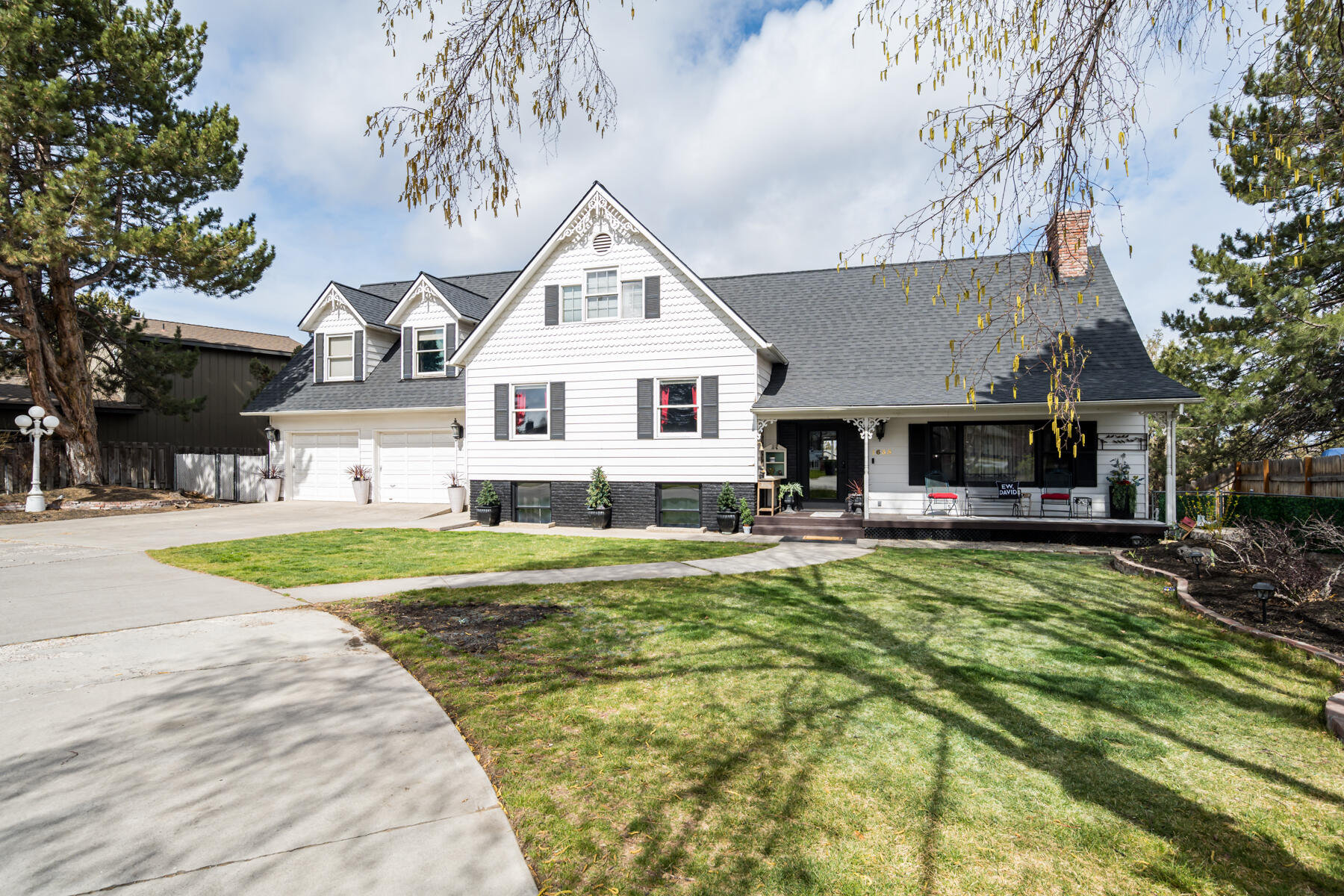 ParkwayA - Residential