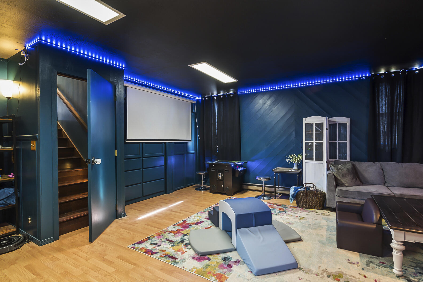 ParkwayA - Residential