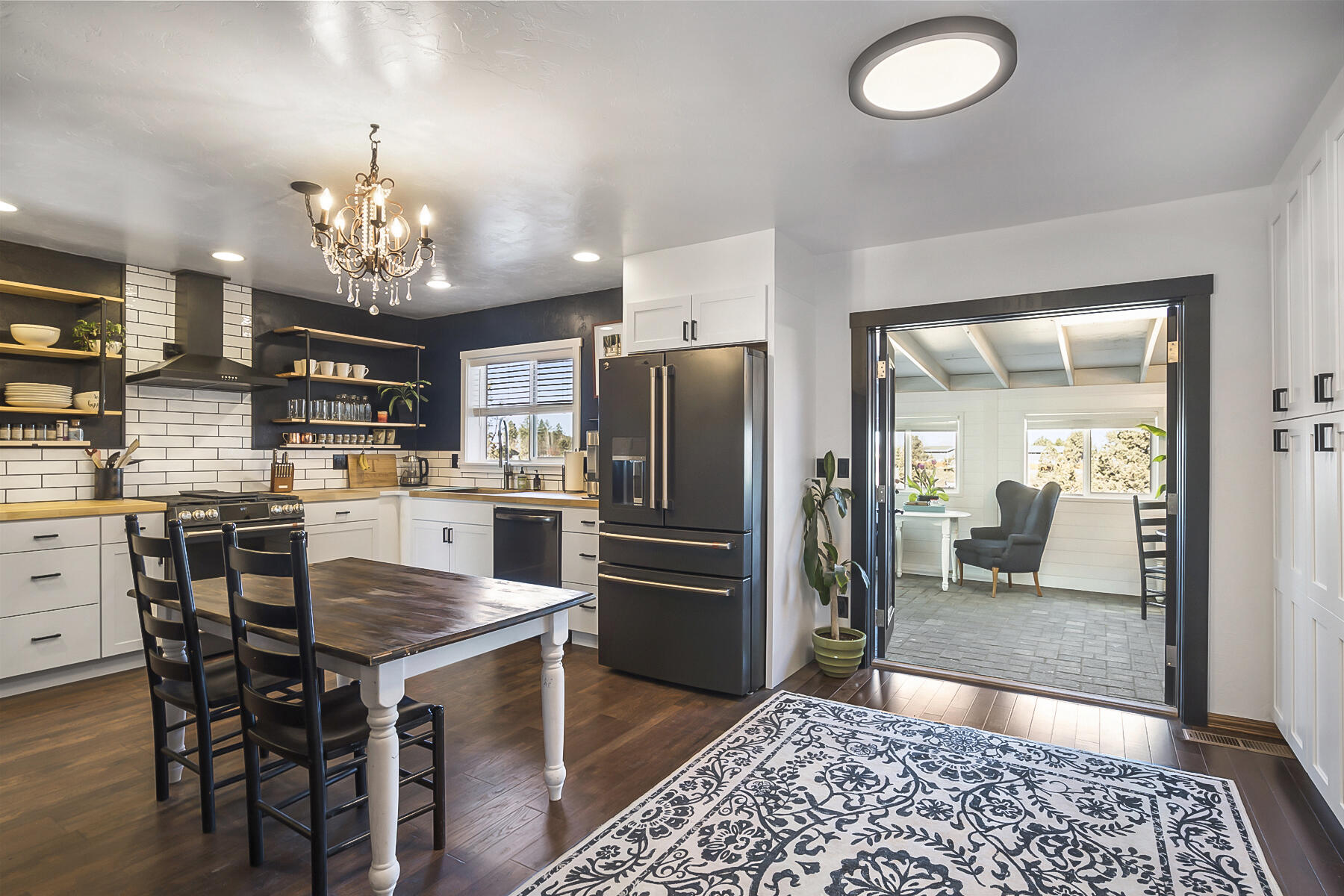 ParkwayA - Residential