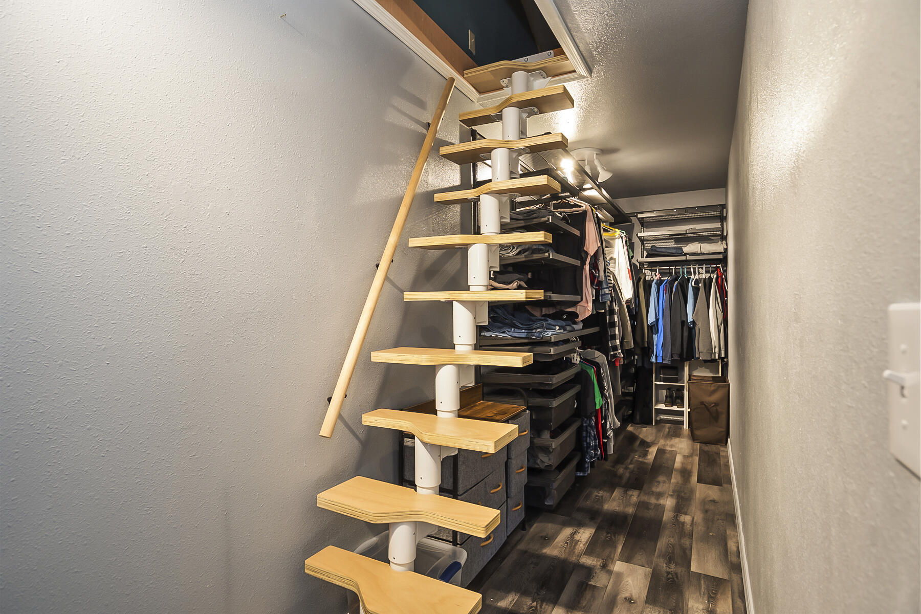 ParkwayA - Residential