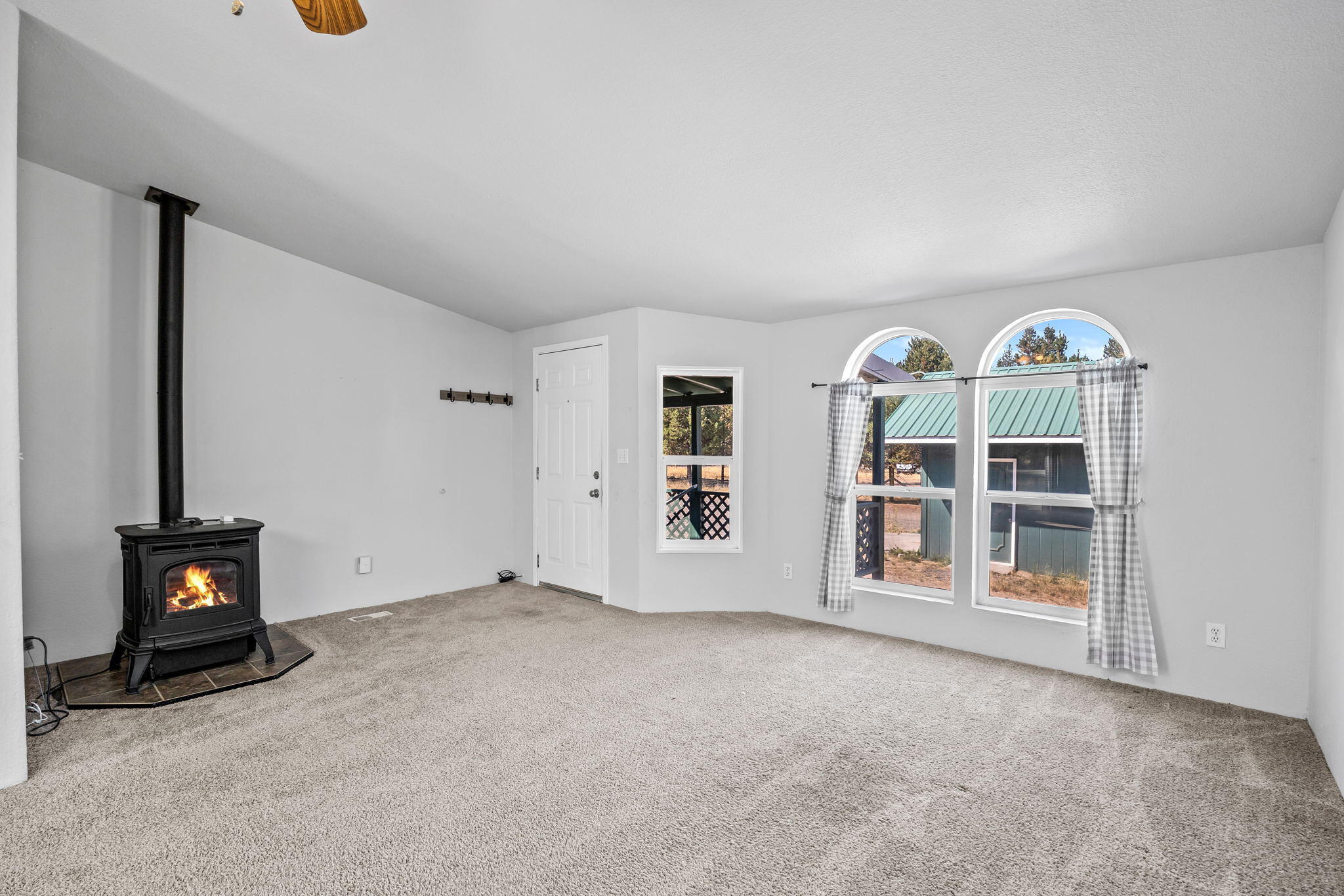 Sun Forest Estates - Residential