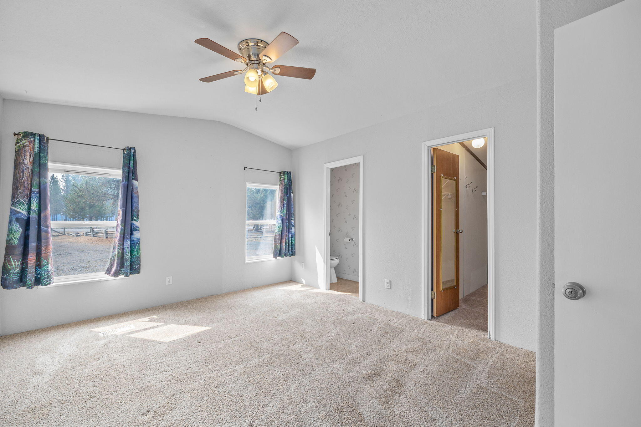 Sun Forest Estates - Residential