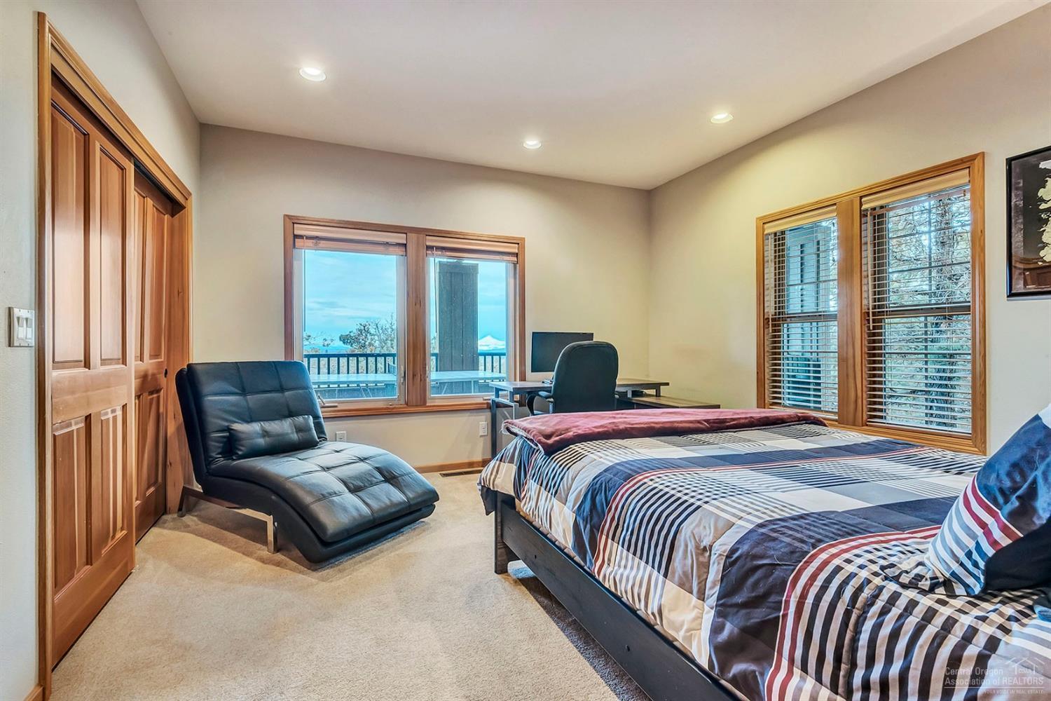 Awbrey Butte - Residential